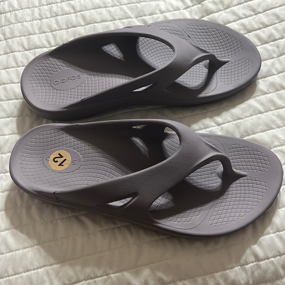 Oofos | Lavender | Flip-flip |